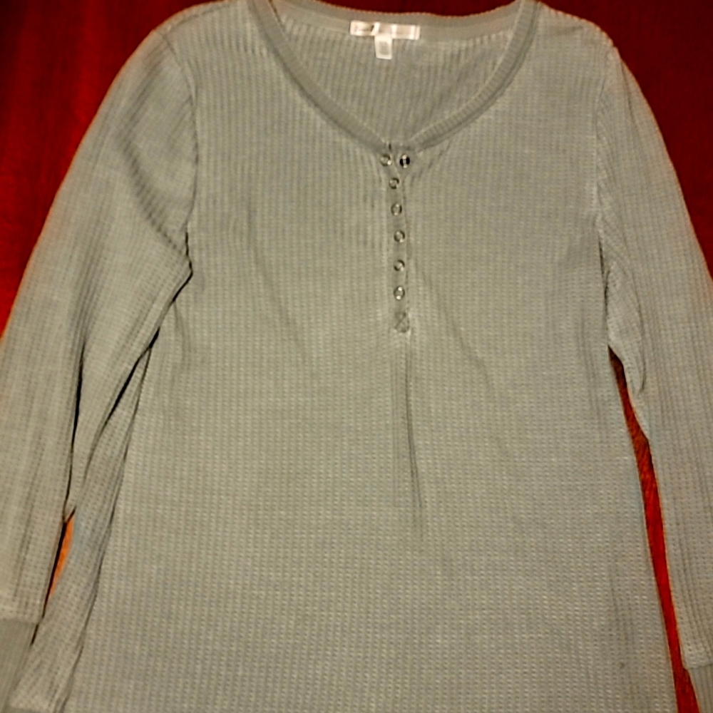 NWOT Women's long sleeve shirt by Seven size large